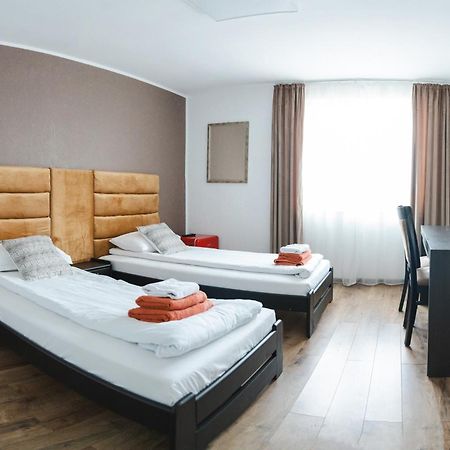 Hotel Myda à Apahida Extérieur photo