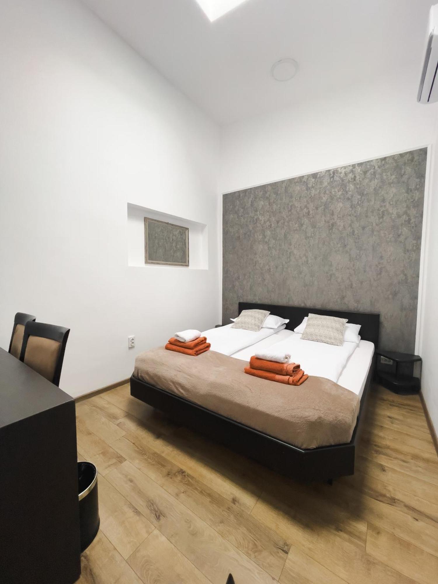 Hotel Myda à Apahida Extérieur photo