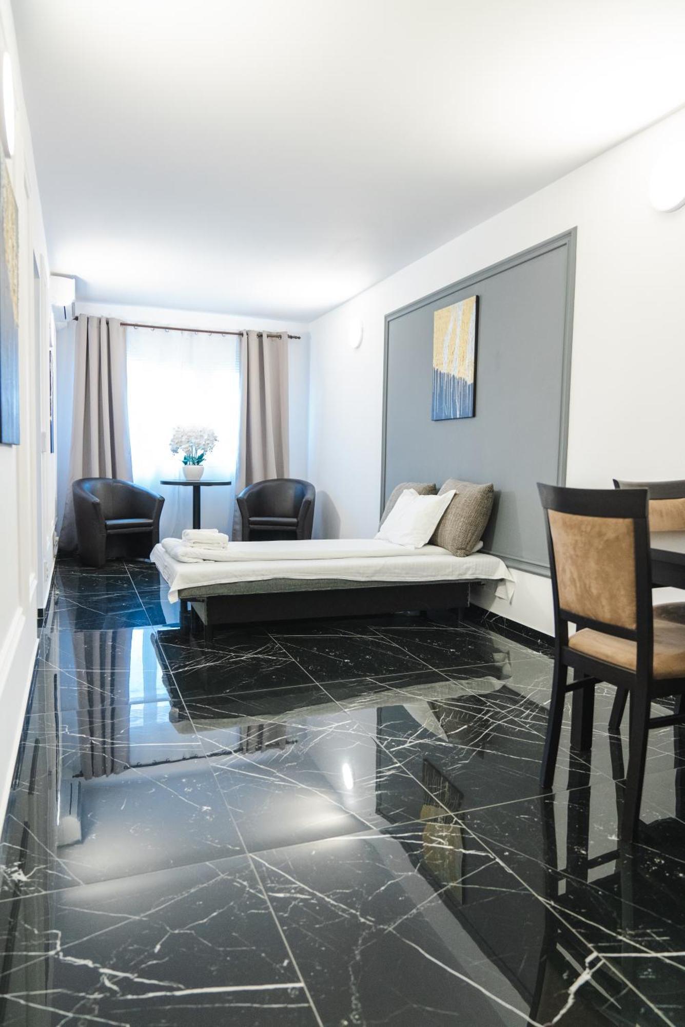 Hotel Myda à Apahida Extérieur photo